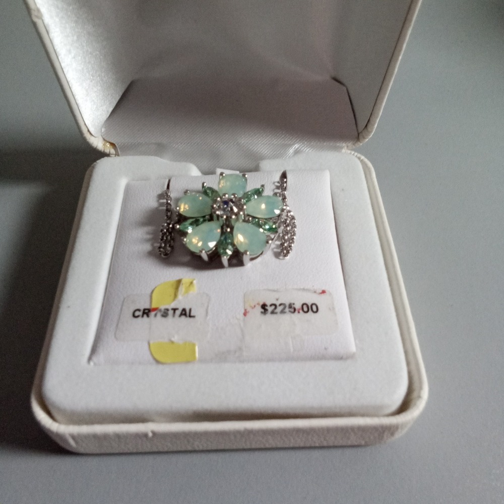 Sterling Silver Green Crystal Flower Pendant Necklace 922277 Mint Emerald Floral